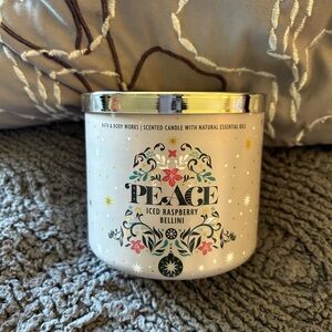 NWT BBW Peace 3 wick candle